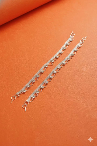 Beautiful Multicolor Anklet Pair – Stylish, Vibrant & Adjustable