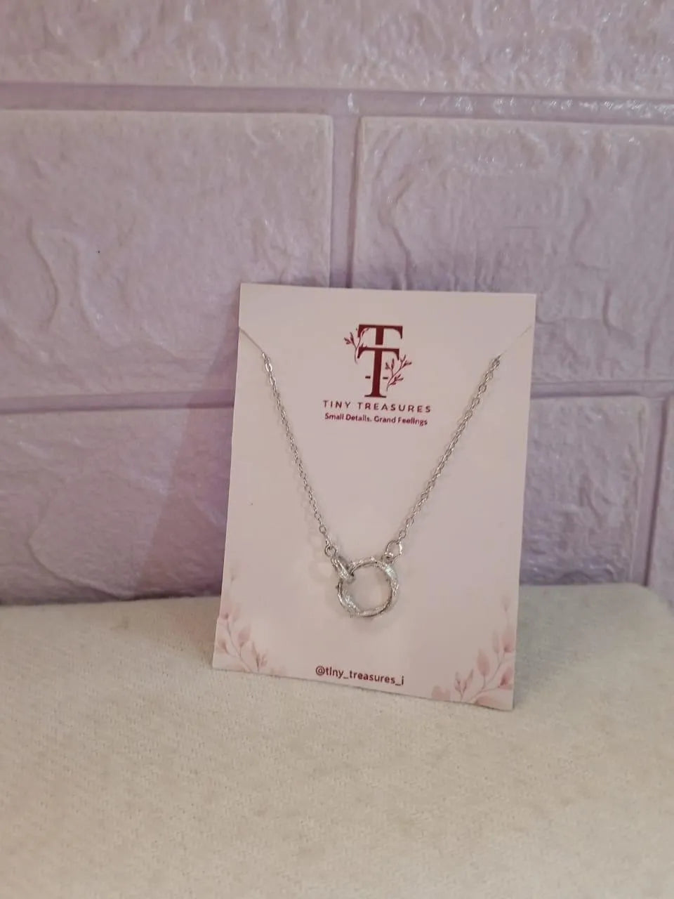 Ring Shaped Silver Plated Artificial Stones Pendant