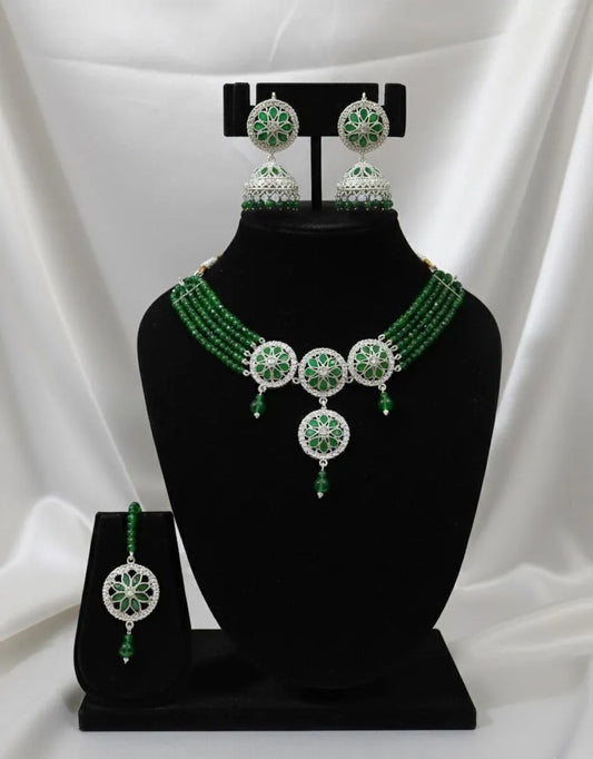 Choker Set